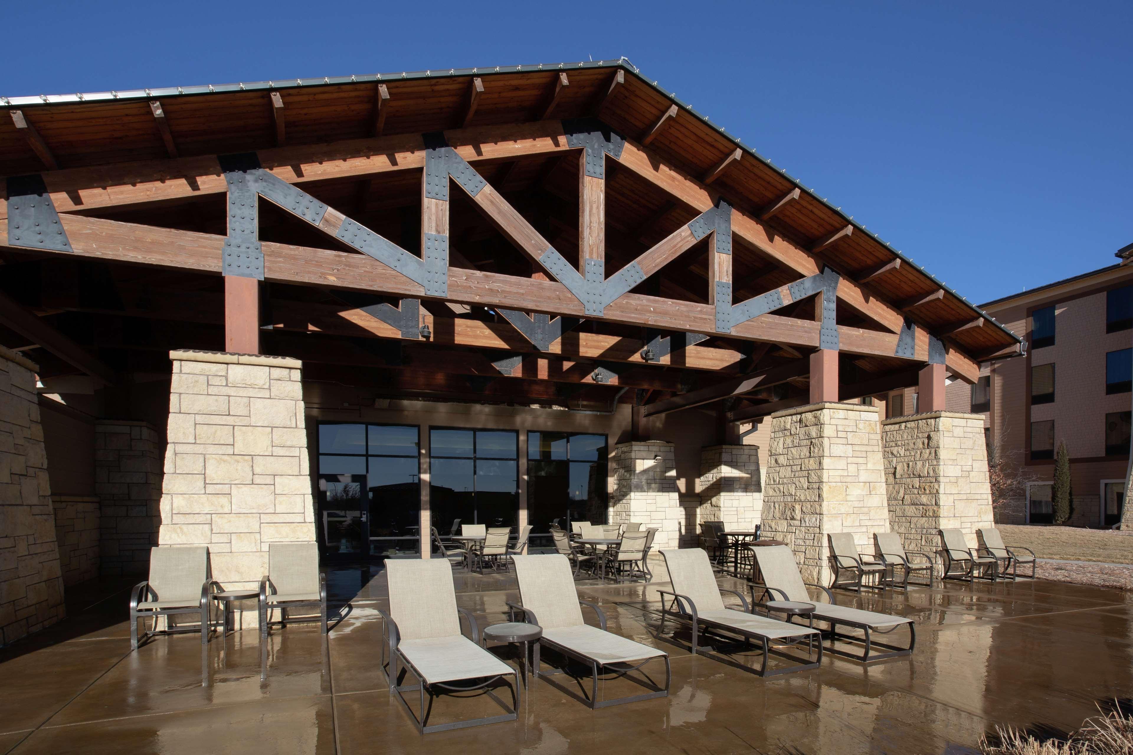 Hampton Inn & Suites I-35/Mulvane Exterior photo
