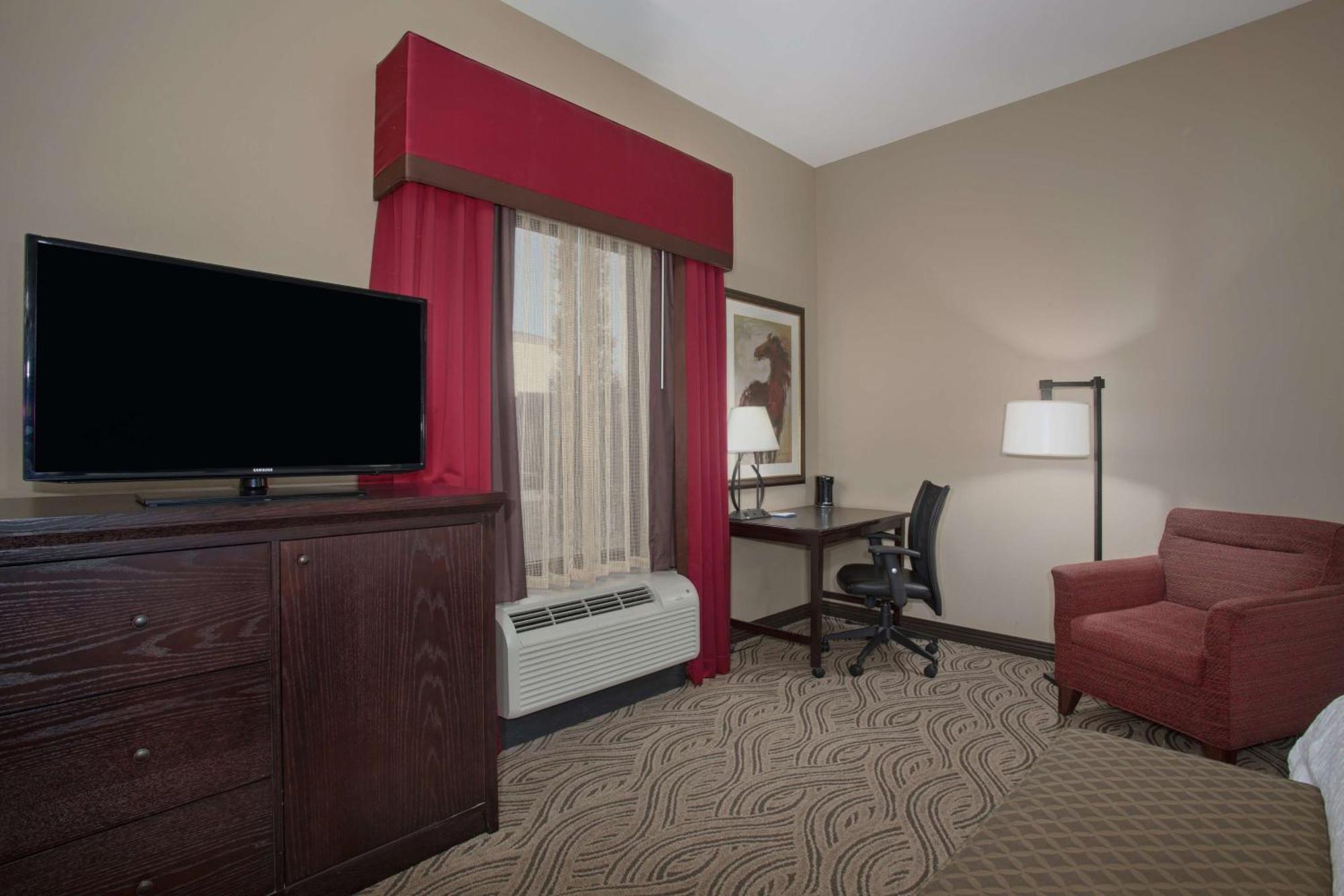 Hampton Inn & Suites I-35/Mulvane Exterior photo